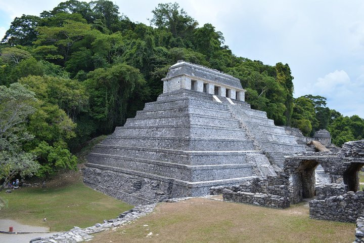 Activity in Chiapas | Palenque and Jungle Waterfalls from Tuxtla Gutierrez